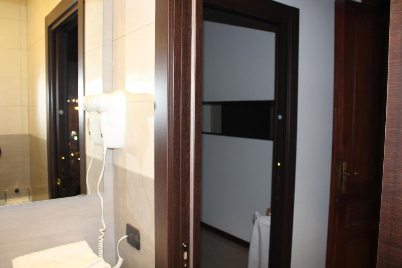 La Piazza - Garibaldi 2.6 Apartment Naples Exterior photo